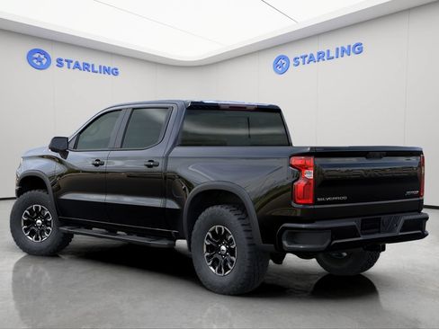 Used 2025 Chevrolet Silverado 1500 ZR2 AWD/4WD image 3