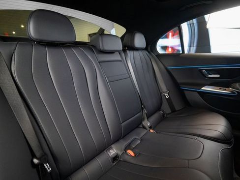 New 2026 Mercedes-Benz E 350 4MATIC Sedan image 31