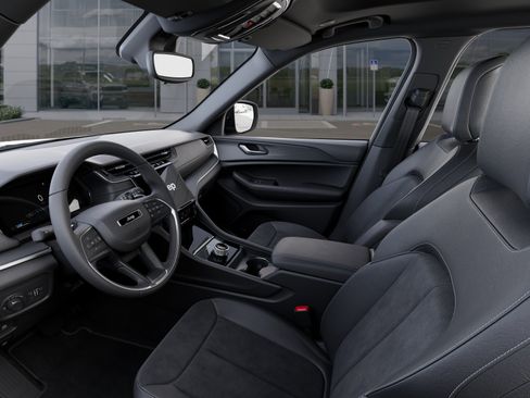 New 2025 Jeep Grand Cherokee L Altitude image 22