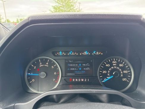 Used 2015 Ford F150 XLT w/ Equipment Group 302A Luxury AWD/4WD image 31