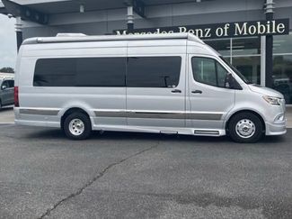 Used 2022 Mercedes-Benz Sprinter 3500 video 1