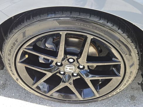 Used 2024 Honda Civic Sport image 10