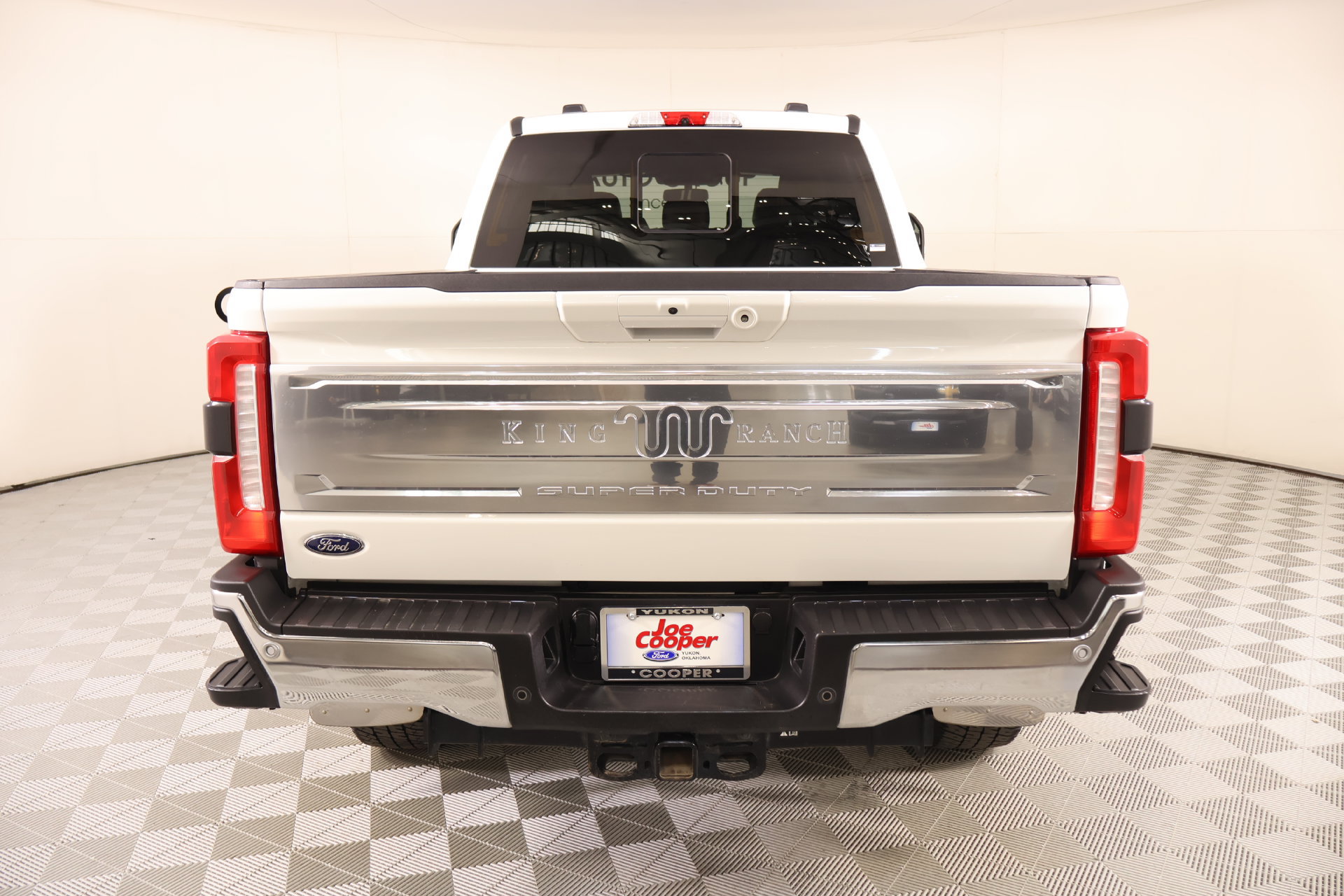 Used 2025 Ford F350 King Ranch w/ Chrome Package AWD/4WD image 23