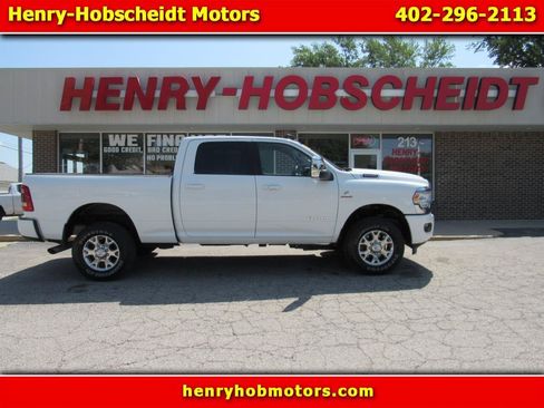 Used 2024 RAM 2500 Laramie w/ Safety Group AWD/4WD image 1