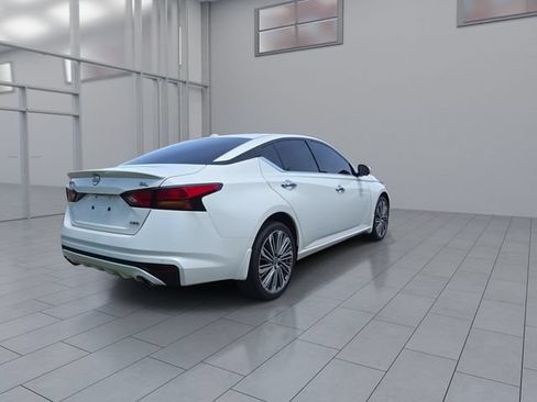 Certified 2025 Nissan Altima 2.5 SL AWD/4WD image 8