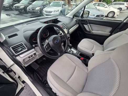 Used 2016 Subaru Forester 2.5i Premium AWD/4WD image 12