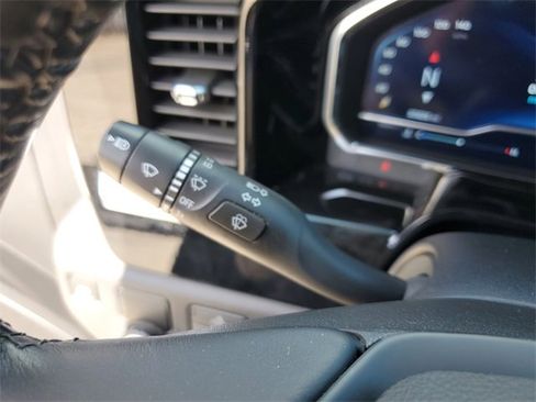 Used 2022 Chevrolet Silverado 1500 LT image 22