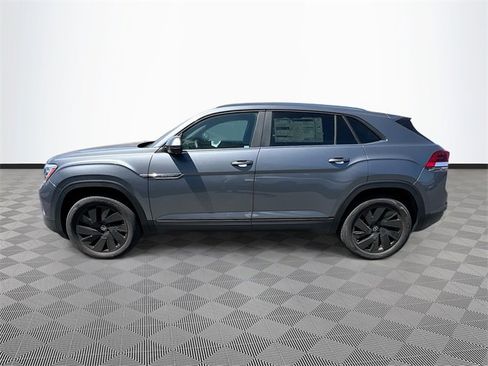 New 2024 Volkswagen Atlas Cross Sport SE image 4