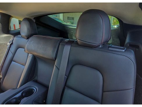 Used 2024 Tesla Model Y Long Range AWD/4WD image 29