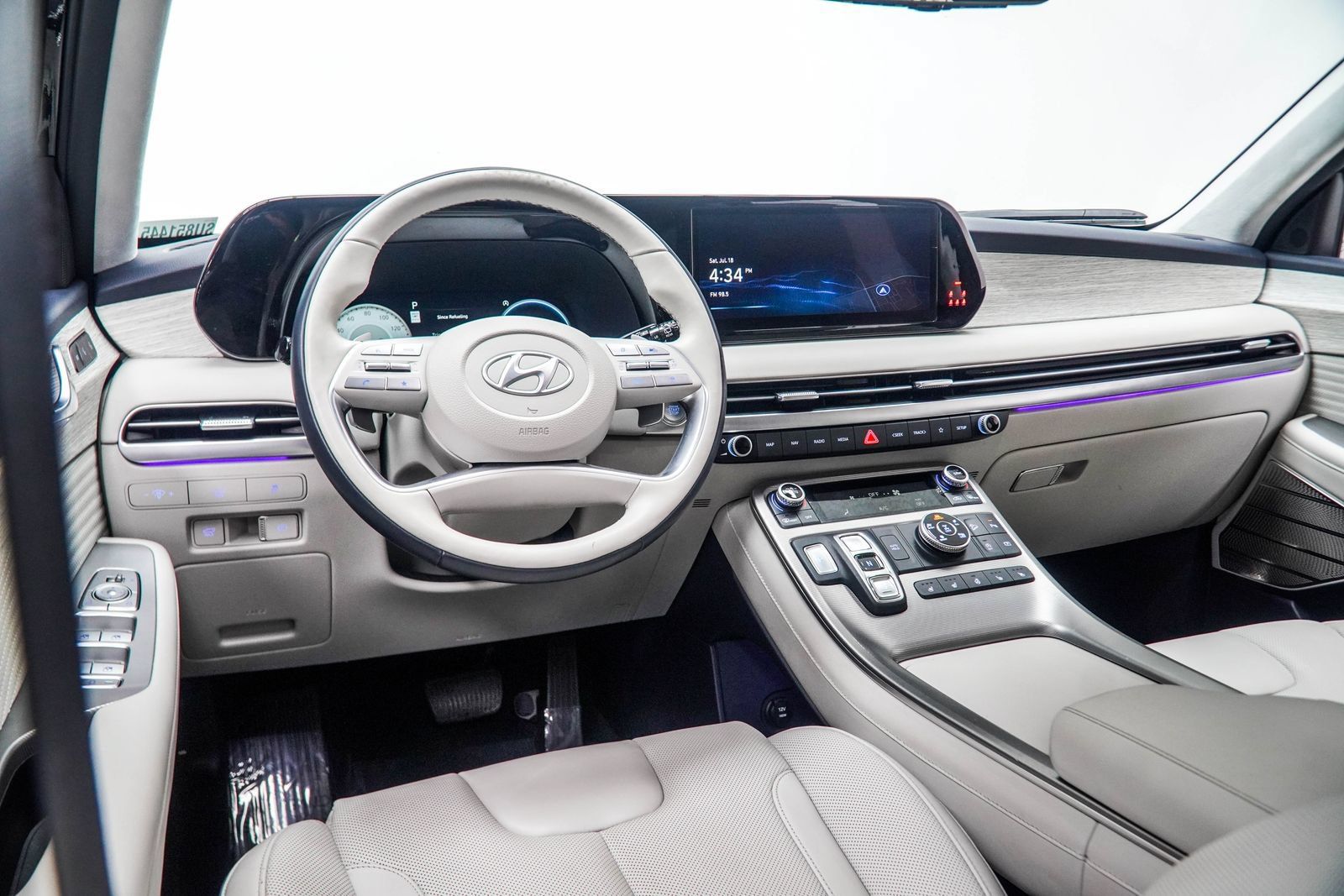 Used 2025 Hyundai Palisade Calligraphy AWD/4WD image 17