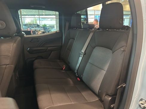 New 2026 Chevrolet Colorado W/T image 10