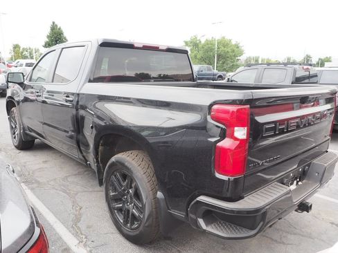 Used 2024 Chevrolet Silverado 1500 RST w/ Z71 Off-Road Package AWD/4WD image 4