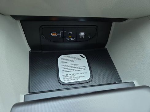 New 2026 Kia Sportage EX w/ EX Panorama Roof Package image 11