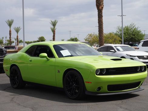 Used 2019 Dodge Challenger R/T Scat Pack w/ 1320 Drag Pack RWD image 4