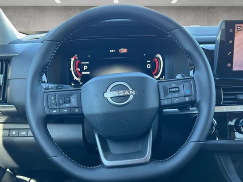 New 2026 Nissan Pathfinder SL image 21