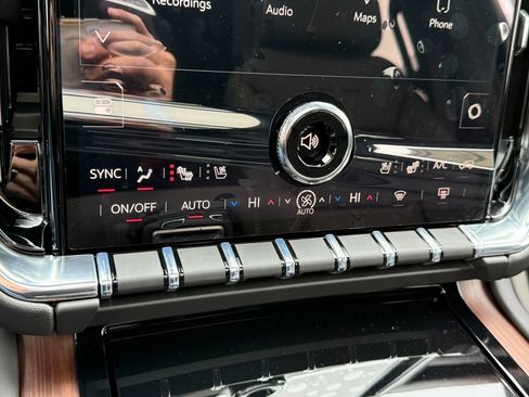 New 2026 GMC Yukon XL Denali image 38