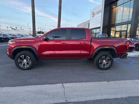 Used 2023 GMC Canyon AT4 w/ AT4 Premium Package AWD/4WD image 9