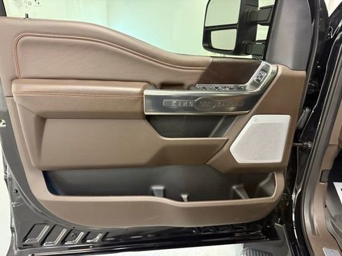 Used 2026 Ford F450 King Ranch w/ FX4 Off-Road Package image 13