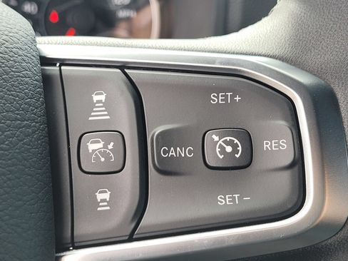 New 2026 RAM 2500 Big Horn AWD/4WD image 23