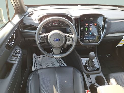 Used 2025 Subaru Forester Limited image 12