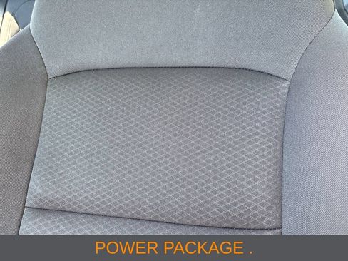 Used 2025 Chevrolet Malibu LT FWD image 7