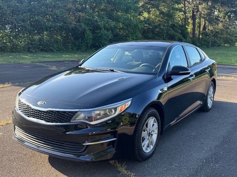 Used 2016 Kia Optima LX FWD image 4