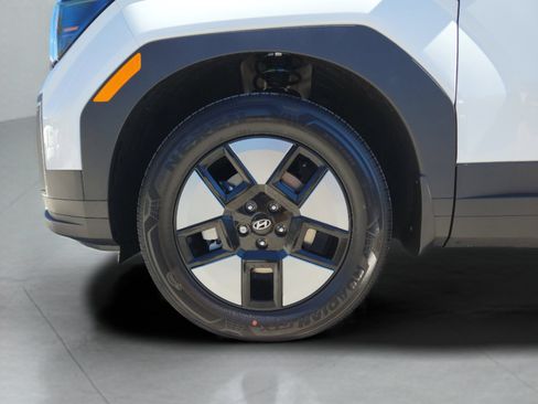 New 2026 Hyundai Santa Fe SE FWD image 8