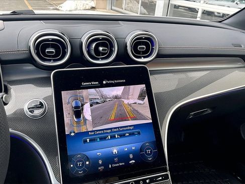 Used 2024 Mercedes-Benz CLE 450 4MATIC Cabriolet image 23