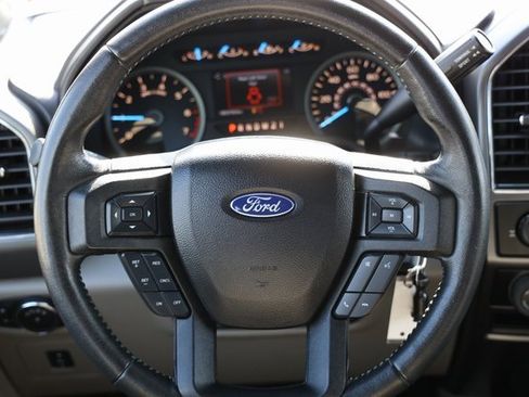 Used 2017 Ford F150 XLT w/ Equipment Group 302A Luxury image 14