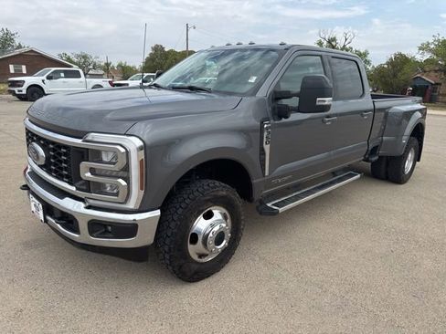 Used 2024 Ford F350 Lariat w/ FX4 Off-Road Package image 3
