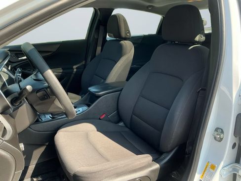 Used 2023 Chevrolet Malibu LT FWD image 10