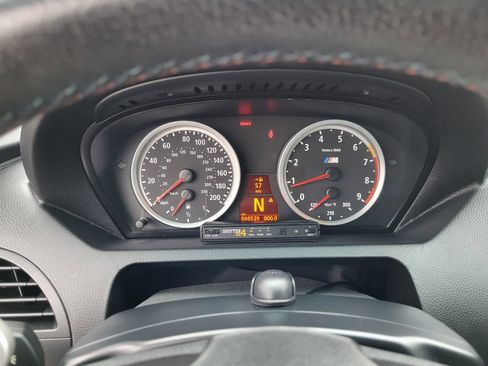 Used 2006 BMW M6 Coupe image 10