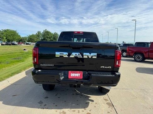 New 2026 RAM 2500 Laramie AWD/4WD image 6