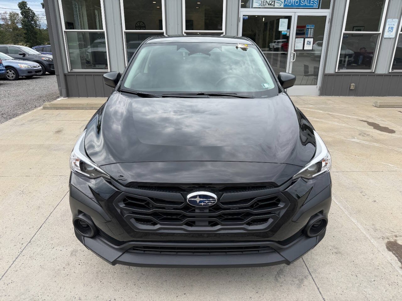 Used 2024 Subaru Crosstrek 2.0i AWD/4WD image 2