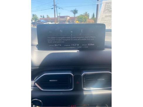 Used 2019 MAZDA MAZDA3 AWD Hatchback image 18