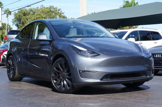 Used 2023 Tesla Model Y Performance AWD/4WD image 5