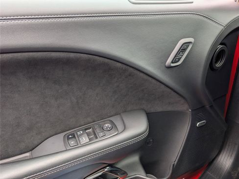 Used 2023 Dodge Challenger SRT Hellcat image 23