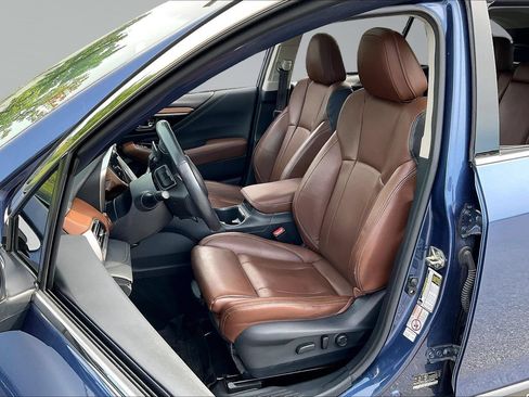 Used 2020 Subaru Outback Touring AWD/4WD image 26
