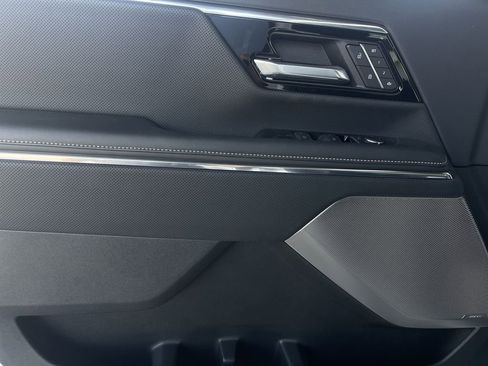 New 2025 GMC Sierra EV Denali image 21