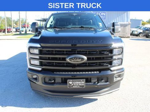 Used 2024 Ford F250 Lariat w/ Lariat Ultimate Package AWD/4WD image 3