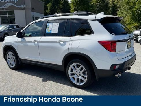 Used 2025 Honda Passport EX-L image 7
