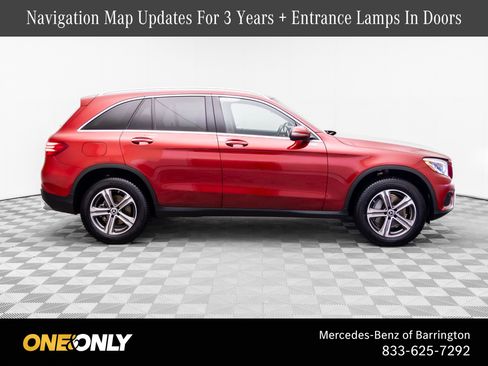 Used 2017 Mercedes-Benz GLC 300 4MATIC image 6