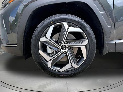 Used 2023 Hyundai Tucson Limited AWD/4WD image 29