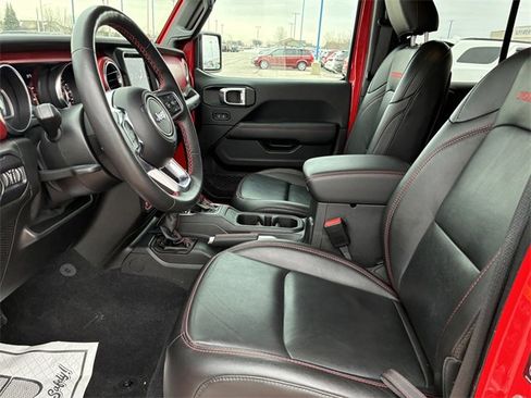 Used 2021 Jeep Wrangler Unlimited Rubicon image 12