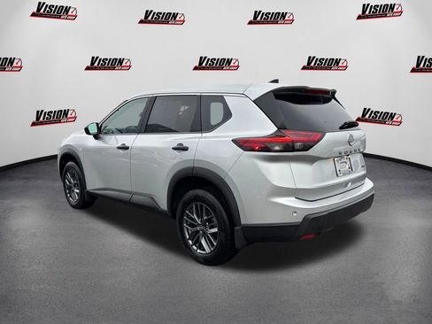 Certified 2025 Nissan Rogue S image 7