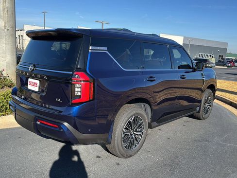 New 2026 Nissan Armada SL w/ Captain's Chari Seat Package RWD image 5