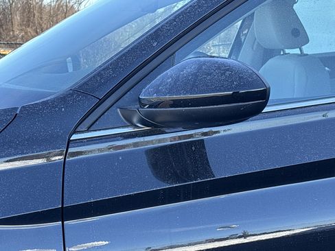 Certified 2025 Volkswagen Jetta S image 13