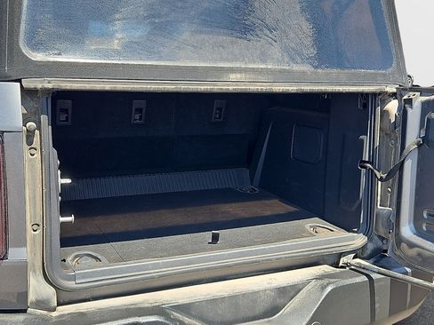 Used 2022 Ford Bronco Wildtrak AWD/4WD image 9
