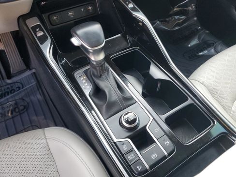 Certified 2022 Kia Sorento SX image 26