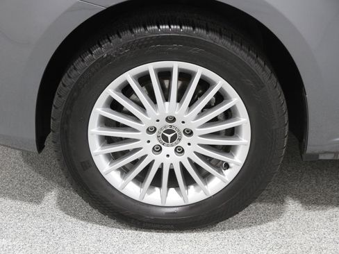 Used 2023 Mercedes-Benz Metris Passenger image 21